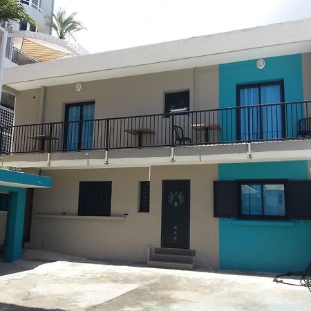 L'Annexe 66 , Saint Denis Centre Ville , A 200 M De La Rue Pietonne , Du Petit Marche Et Du Leader Price , Sur Une Rue Calme, Parking Gratuit Sur La Rue מראה חיצוני תמונה