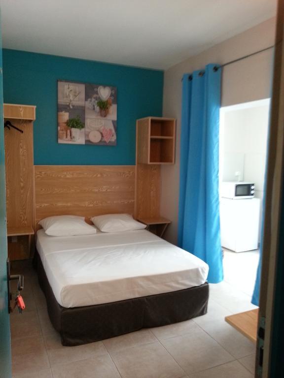 L'Annexe 66 , Saint Denis Centre Ville , A 200 M De La Rue Pietonne , Du Petit Marche Et Du Leader Price , Sur Une Rue Calme, Parking Gratuit Sur La Rue חדר תמונה